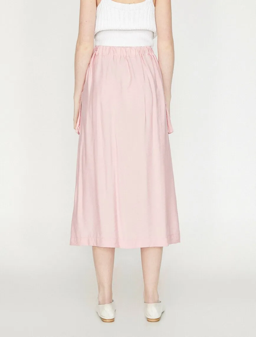 11844 Rose Button Detailed Midi Skirt