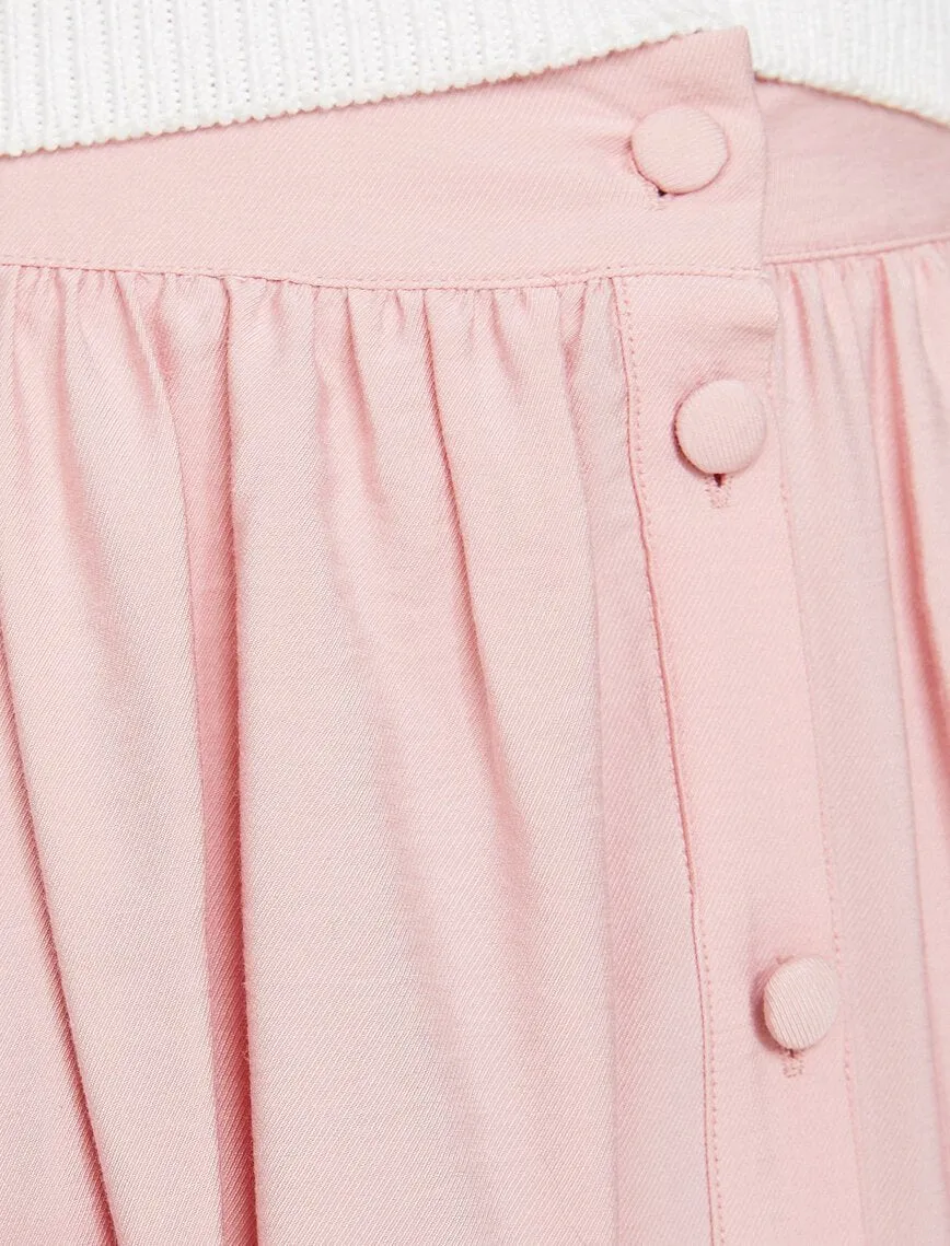 11844 Rose Button Detailed Midi Skirt