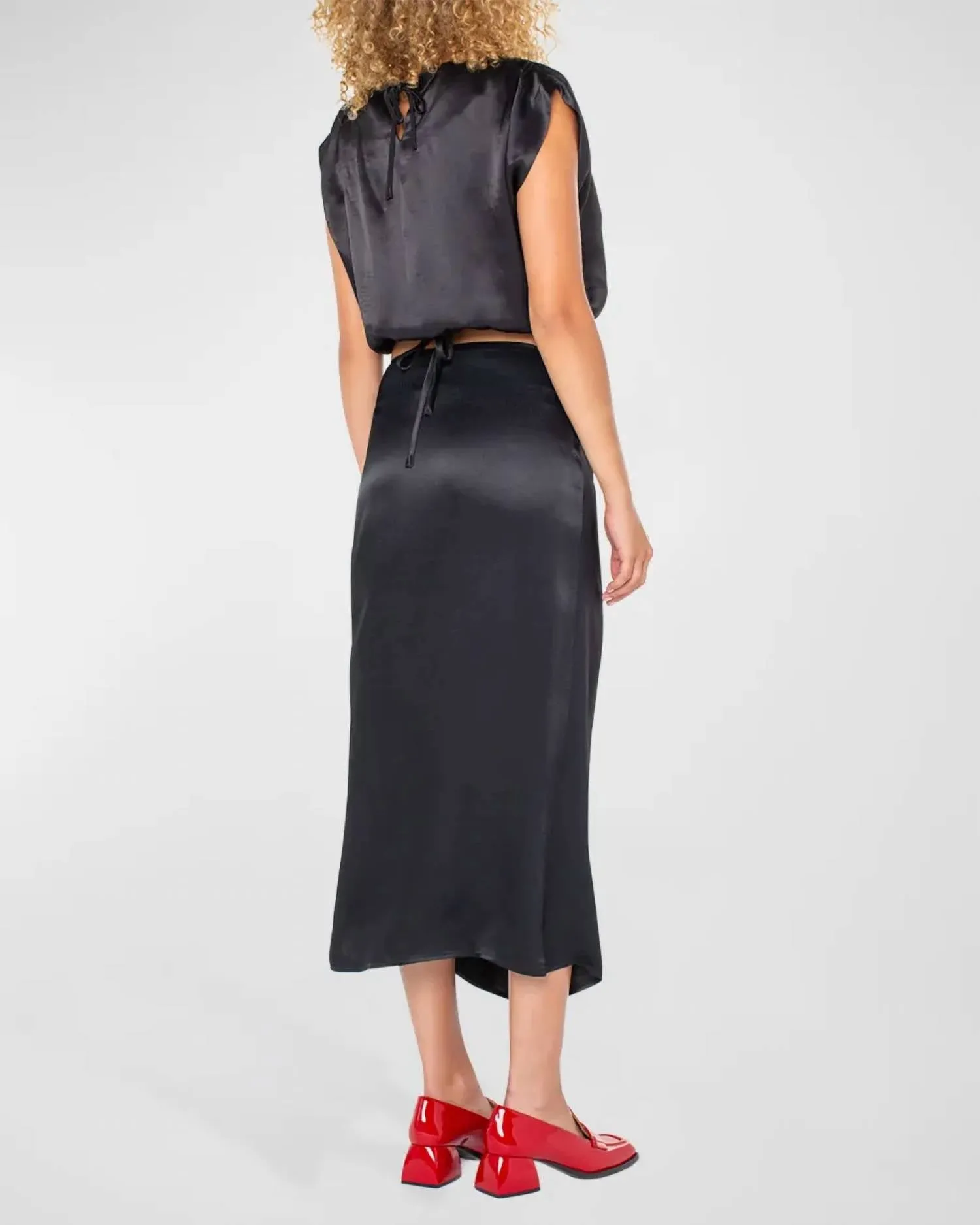 Dela Ruched Satin Midi Skirt in Black