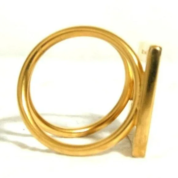 Gucci Gold Square Gucci 'G' Logo Scarf Ring