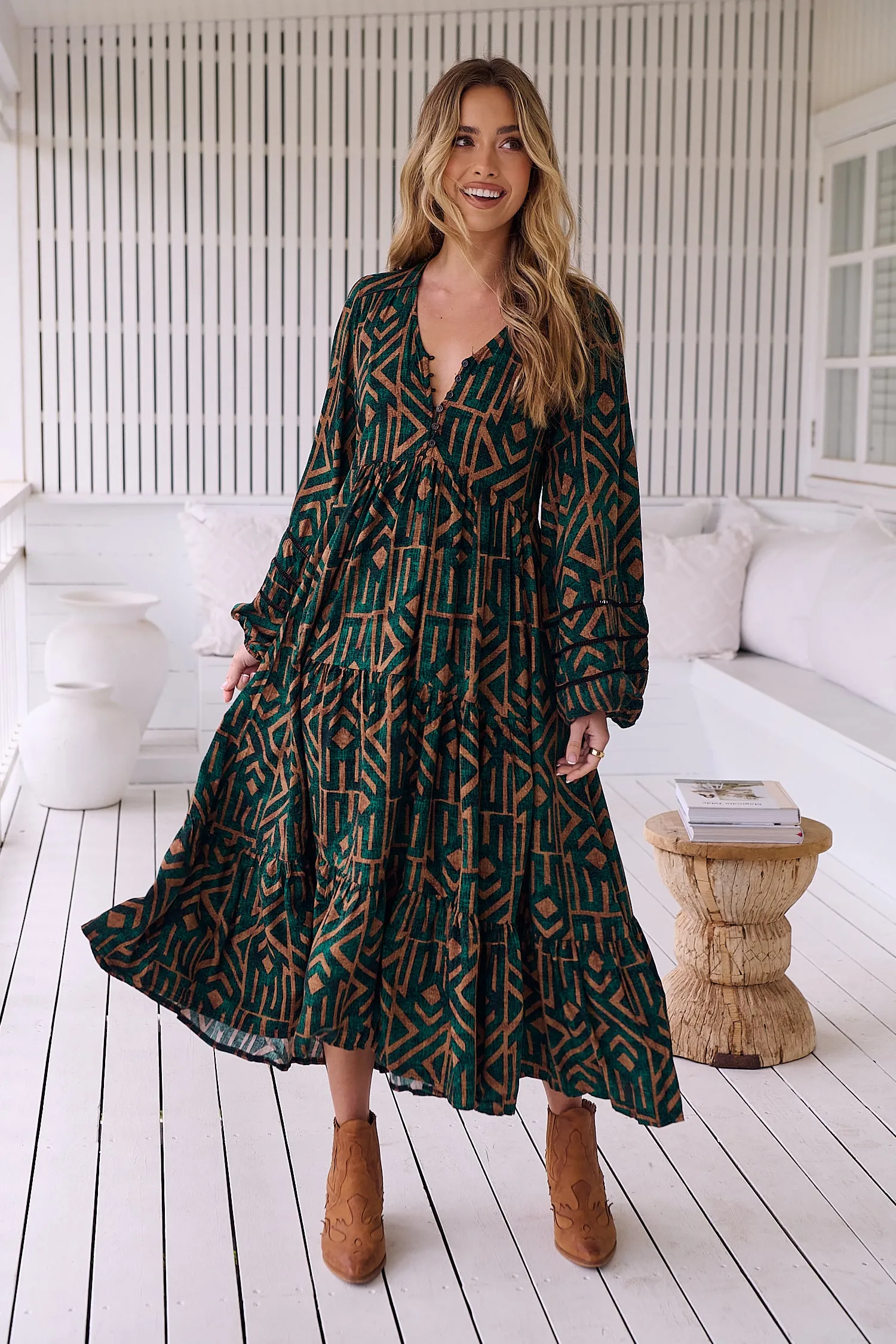 Jaase Eve Midi Dress with Long Billowy Sleeve - Emerald