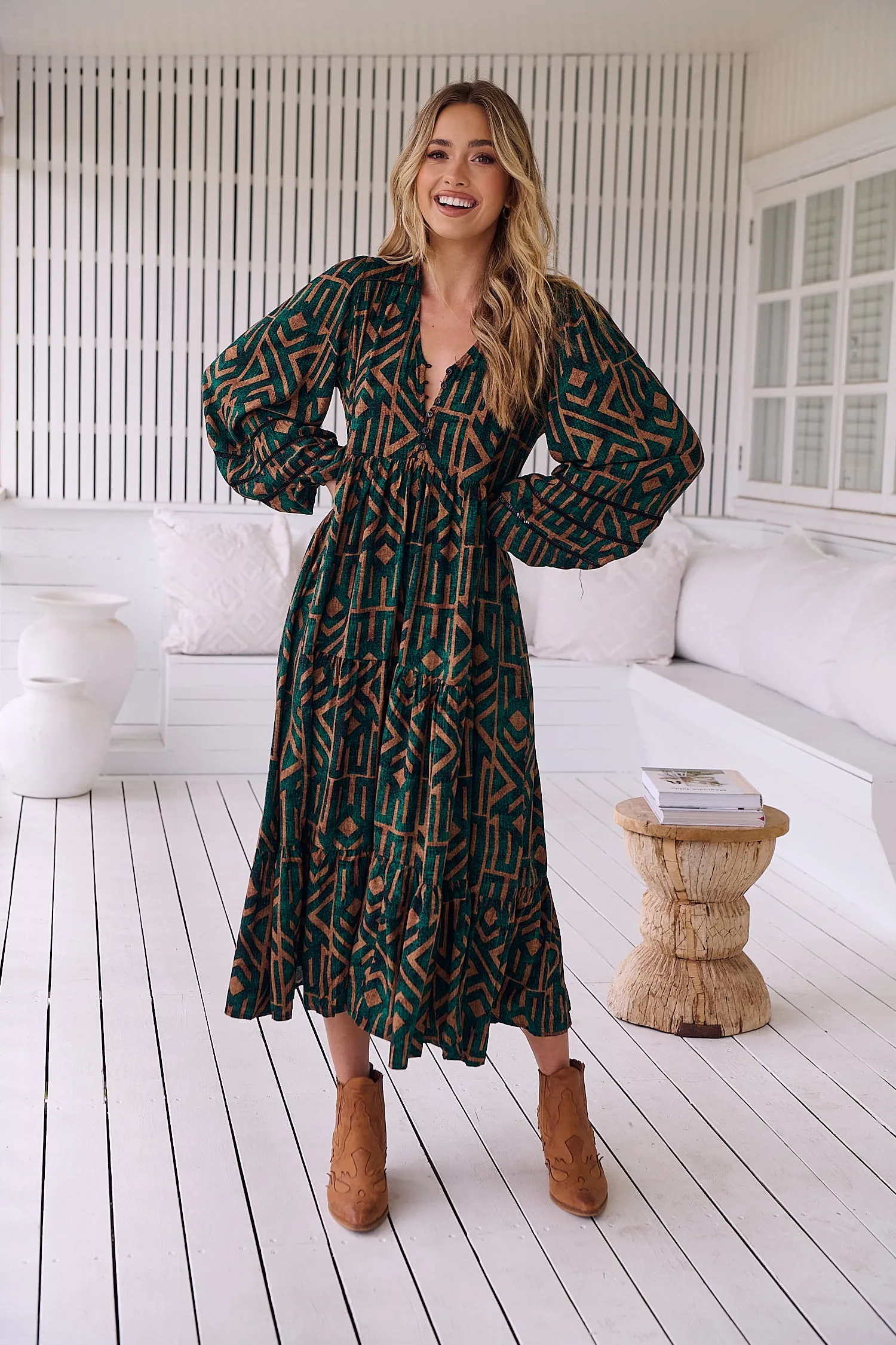 Jaase Eve Midi Dress with Long Billowy Sleeve - Emerald