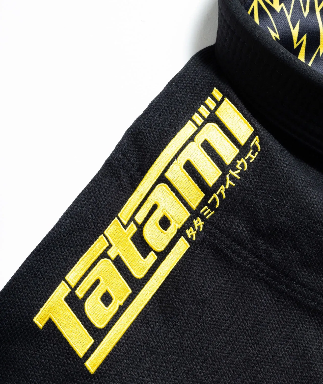 Kimono Brazilian Jiu Jitsu TATAMI Recharge Gi - Bolt