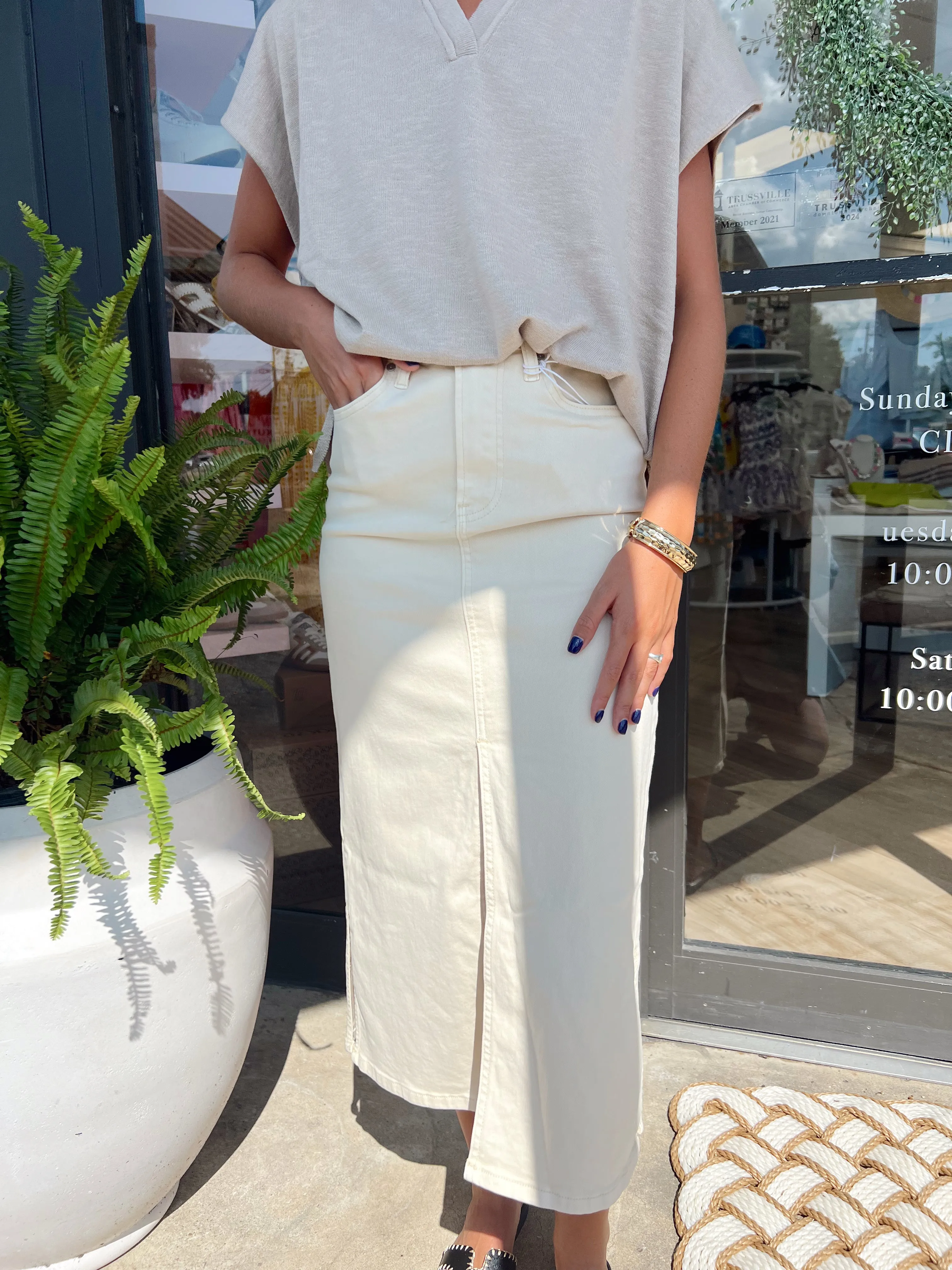 Lila Stretch Skirt