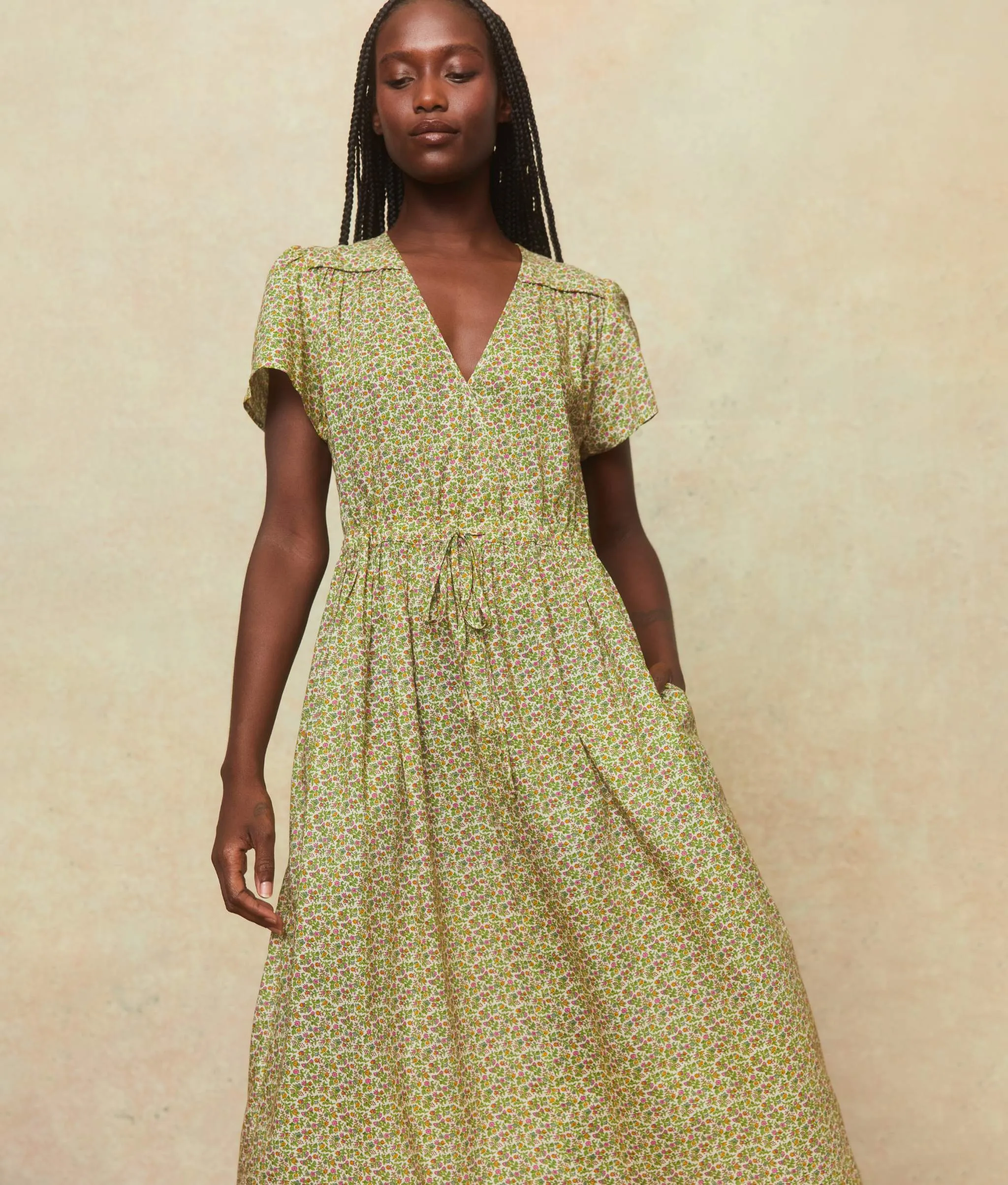 The Dawn Dress Petites | Berry Ditsy Cream